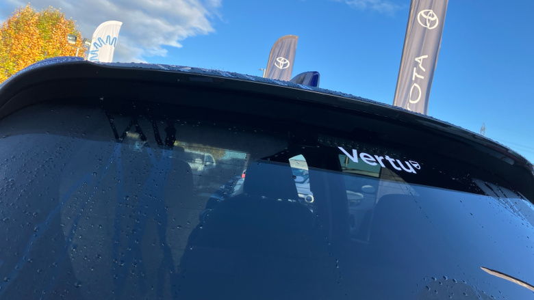 Toyota Yaris 1.5 Hybrid Design 5dr CVT Hybrid Hatchback